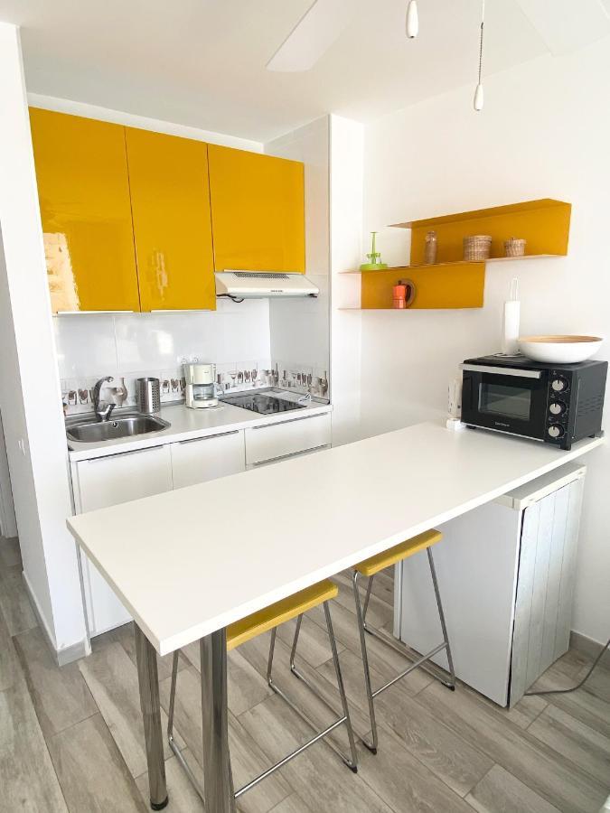 Playa De Las Americas Sea View Vip Apartment Playa Fanabe Exterior photo